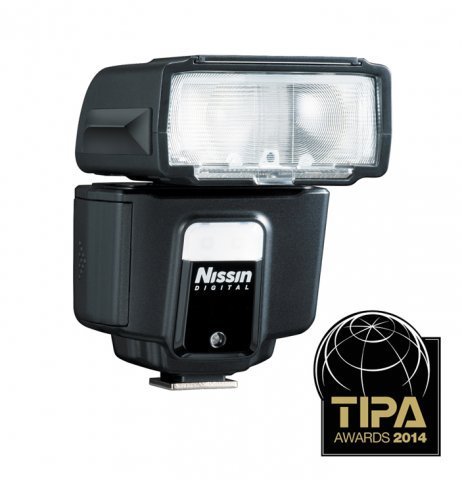 FLASH i40 x fuji
